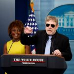 ‘star-wars’-actor-mark-hamill-reveals-he-considered-leaving-the-us-when-trump-won-re-election