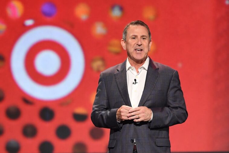 target-ceo-steps-down-as-sales-plummet-and-boycotts-from-both-sides-continue