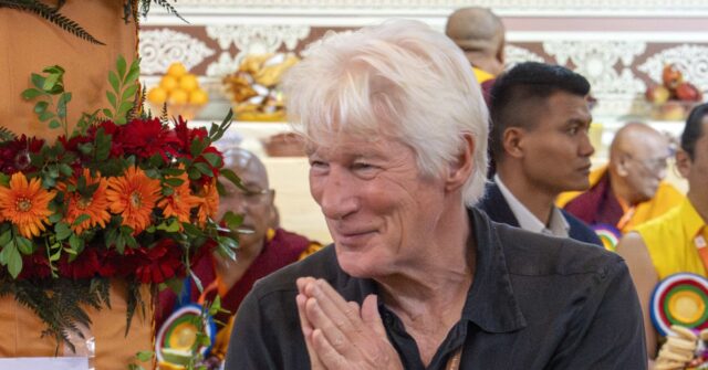 richard-gere-uses-debunked-hamas-death-stats-to-attack-israel