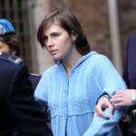 amanda-knox:-how-one-misunderstood-text-sparked-suspicion-in-infamous-murder-case