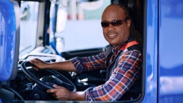 california-issues-commerical-driver’s-license-to-stevie-wonder