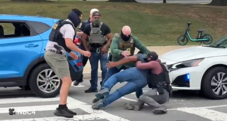 dc-police,-federal-agents-tackle-spanish-speaking-man-trying-to-escape-(video)