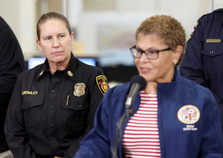 axed-la.-fire-chief-accuses-mayor-of-‘retaliation-campaign’-to-save-face-after-deadly-fire