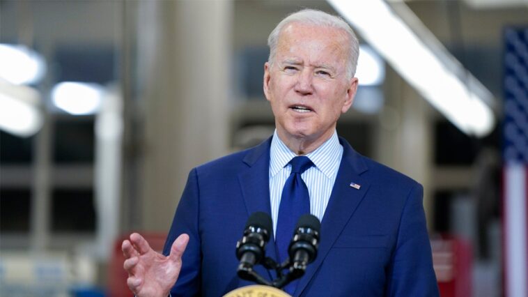 ex-biden-spokesman-who-called-mental-fitness-doubts-a-‘conspiracy’-only-met-with-him-twice:-comer