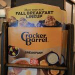 steak-‘n-shake-sizzles-cracker-barrel-as-‘old-country-store’-loses-$200m-with-new-logo