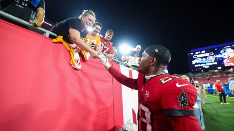 how-fan-favorite-shilo-sanders-is-handling-the-spotlight