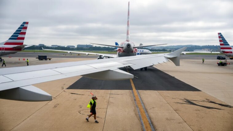 smoke-from-unknown-passenger-device-forces-emergency-landing-of-american-airlines-flight-to-washington-dulles