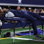 cowboys-hc-brian-schottenheimer-says-team-will-handle-micah-parsons’-mid-game-doze-internally