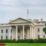 former-secret-service-chief-paid-himself-a-bonus