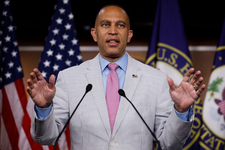 hakeem-jeffries:-everything-trump-is-doing-is-racist