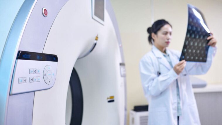 omega-3-may-help-to-protect-women-from-alzheimer’s-disease,-new-study-says