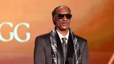 snoop-dogg-criticizes-lgbtq-characters-in-children’s-movies,-laments-kids-‘going-to-ask-questions’