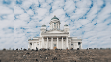 message-to-christians:-islamists-raise-flags-at-finland’s-most-historic-cathedral