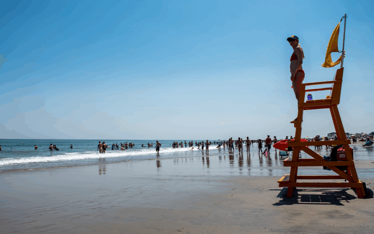 teen-drowns-in-strong-currents-while-swimming-with-family-at-popular-beach-destination