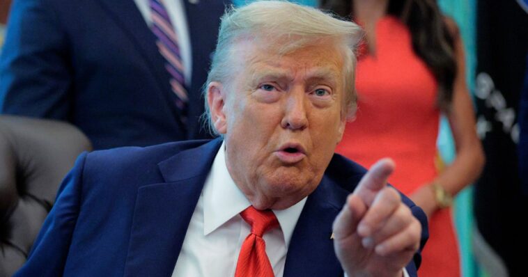 trump-slams-abc,-nbc,-backs-revoking-their-fcc-licenses:-‘an-actual-threat-to-our-democracy’
