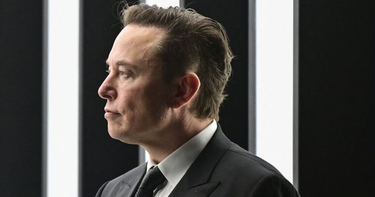 elon-musk’s-x-sues-apple-and-rival-ai-company