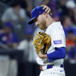 reed-garrett-hits-injured-list-with-elbow-inflammation-as-mets-take-latest-pitching-blow