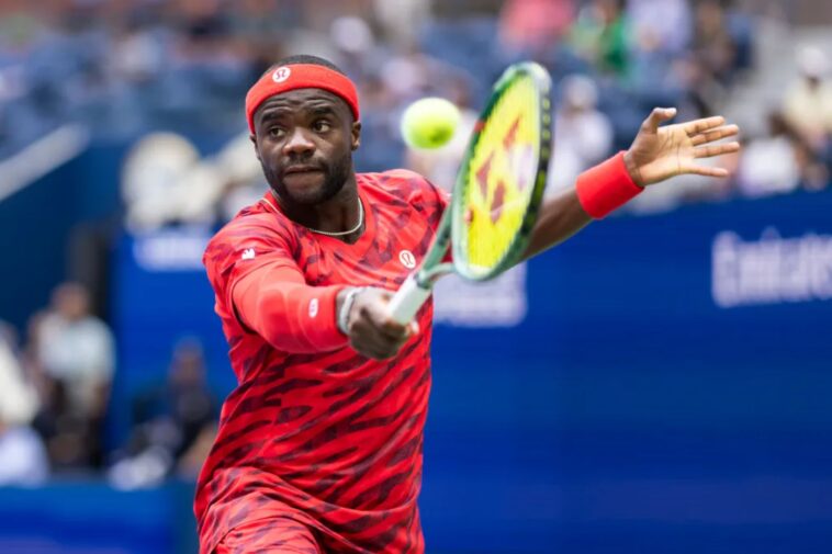 frances-tiafoe-dominates-his-way-into-round-2-of-us-open