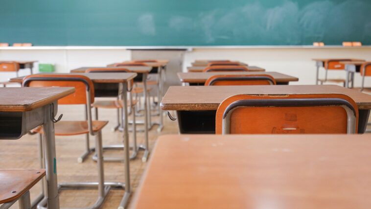 florida-mom-slams-school-after-she-says-son-was-given-‘dictator’-award,-asserts-district-targets-conservatives