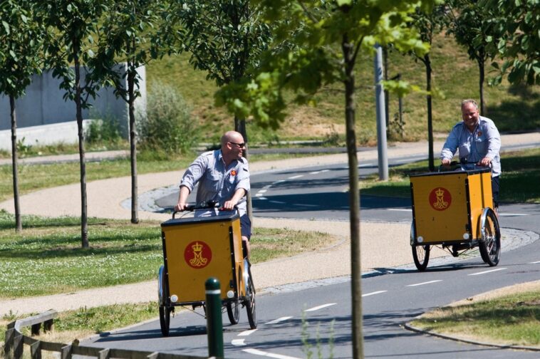 european-post-halts-mail-to-us.-–-undermining-security-and-trade-enforcement
