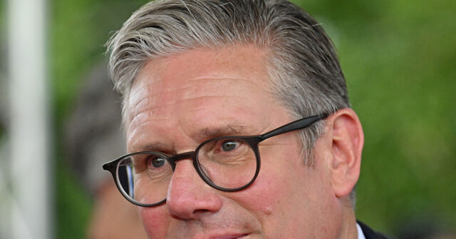 71%-of-britons-say-left-wing-starmer-doing-bad-job-on-borders,-farage’s-reform-most-trusted