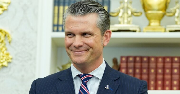 army-ditches-biden-era-promotion-system,-will-now-focus-‘only-on-merit-and-performance’