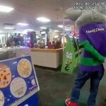 kids-watch-as-chuck-e.-cheese-mascot-gets-arrested-for-alleged-credit-card-theft