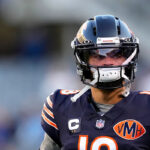 caleb-williams-struggles,-as-bears-and-everyone-else-continue-to-wait-for-his-star-turn