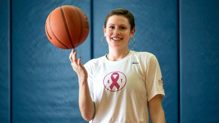 ex-syracuse-star-mangakahia-dies-from-cancer