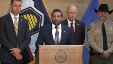 ‘ladies-and-gentlemen,-we-got-him,’-announces-fbi-after-killer-turns-himself-in