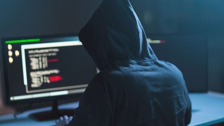 hacker-exploits-ai-chatbot-in-cybercrime-spree