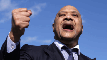democrat-andre-carson-refuses-to-address-staffer-calling-charlie-kirk-‘nazi,’-‘white-supremacist’