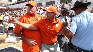 misery-index:-dabo-swinney’s-clemson-program-isn’t-the-top-tier-operation-it-used-to-be