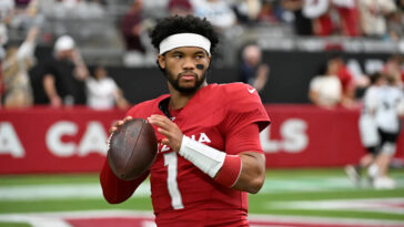 kyler-murray-apologizes-for-posting-picture-with-his-pit-bull-while-wearing-michael-vick-jersey