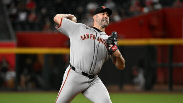 justin-verlander-matches-roger-clemens’-feat-after-rough-beginning-with-giants