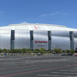 breaking:-man-arrested-with-knife,-gun,-and-inactive-police-credentials-at-state-farm-stadium-in-arizona,-ahead-of-charlie-kirk-memorial-service