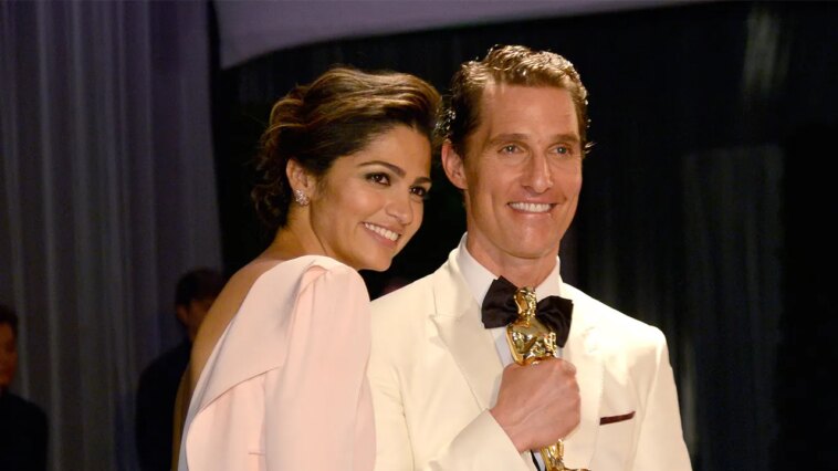 matthew-mcconaughey-swears-queen-size-bed-helped-marriage-of-13-years