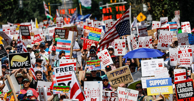 poll:-9-in-10-republicans-concerned-about-left-wing-extremism-in-the-us.