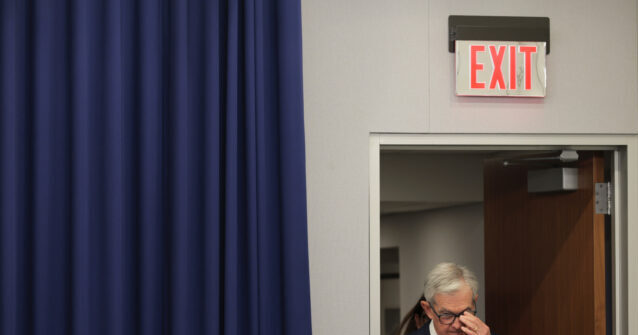 a-divided-fed-wrestles-with-uncertainty-over-labor-market-and-inflation