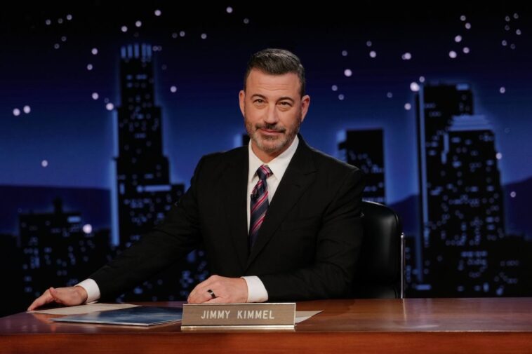 jimmy-kimmel-returns,-addresses-charlie-kirk-comments-in-teary-non-apology