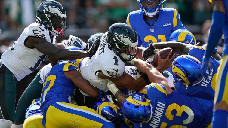 super-bowl-champion-nick-foles-says-he-is-‘pro-tush-push’-as-criticism-of-the-play-mounts