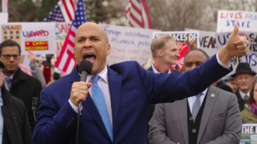 democrats-vow-to-starve-as-many-food-stamp-recipients-as-it-takes-to-get-free-healthcare-for-illegal-immigrants