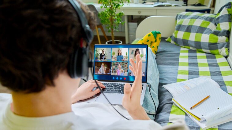 arkansas-high-school-student-removed-from-zoom-after-sharing-faith,-legal-group-claims