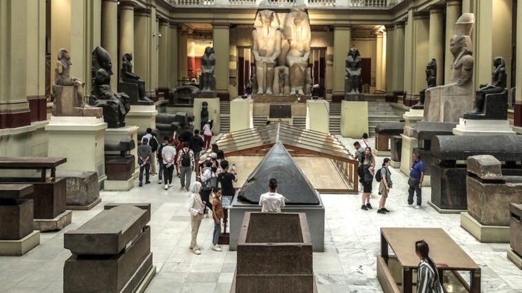 museum’s-ancient-bracelet-theft-joins-list-of-other-priceless-artifacts-stolen-and-destroyed-worldwide