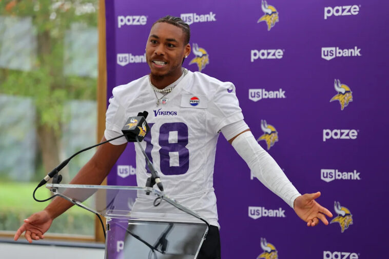 vikings-wr-justin-jefferson-confident-in-offense-even-with-uncertainty-at-qb-position