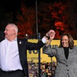 tim-walz-says-he-let-kamala-harris-down-during-2024-campaign:-‘i-warned-them’