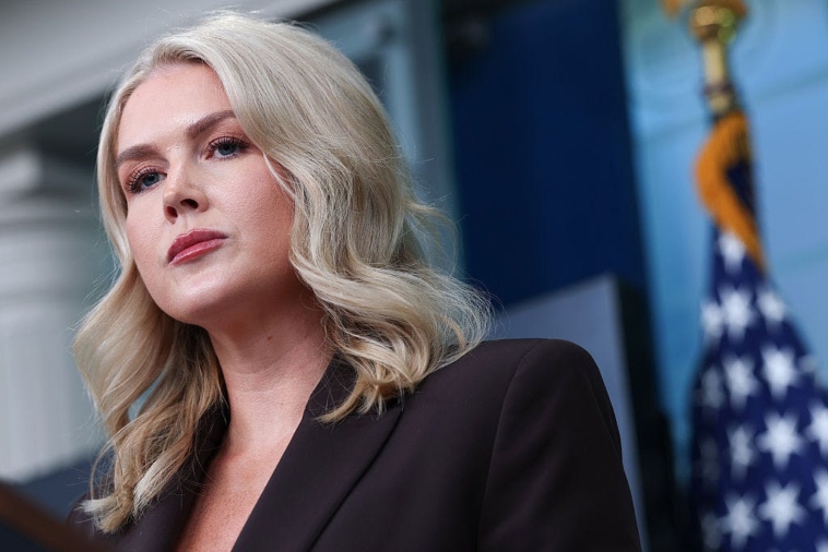 ‘take-a-look-for-yourself’:-press-sec-challenges-cnn-reporter-to-actually-report