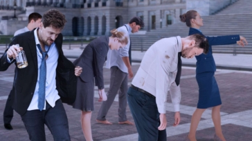 as-shutdown-continues,-feral-government-workers-begin-roaming-streets-in-packs