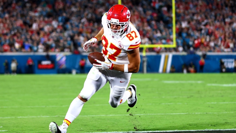 travis-kelce-scores-questionable-td-for-chiefs-days-after-taylor-swift’s-album-release