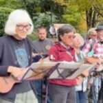 aging-hippies-in-portland-perform-cringe-tastic-musical-protest-–-get-absolutely-dragged-on-twitter/x